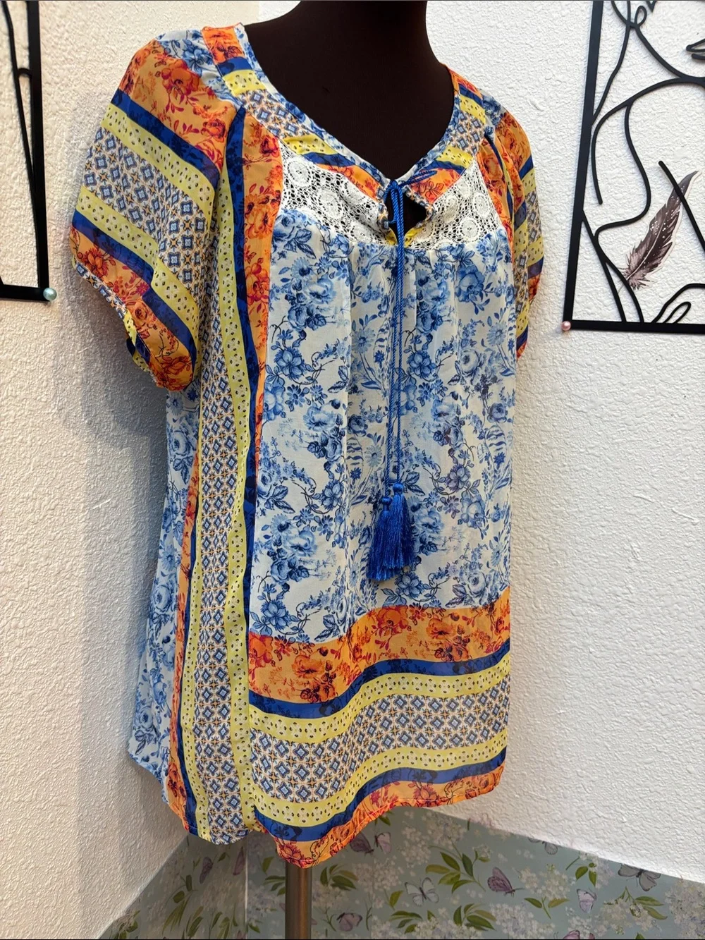 Fig & Flower blue, yellow & orange short sleeve semi-sheer top. Size M.